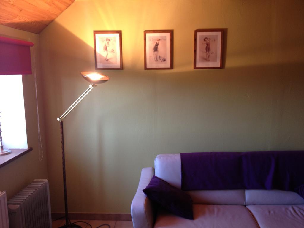 Les Gites "Le Petit Val" Durbuy Exterior photo